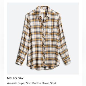NWT super soft button down shirt. Women’s size XS.  Stitch Fix